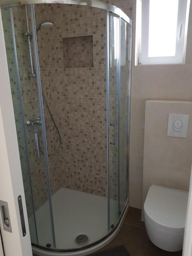 Apartman Luka Novigrad  Luaran gambar