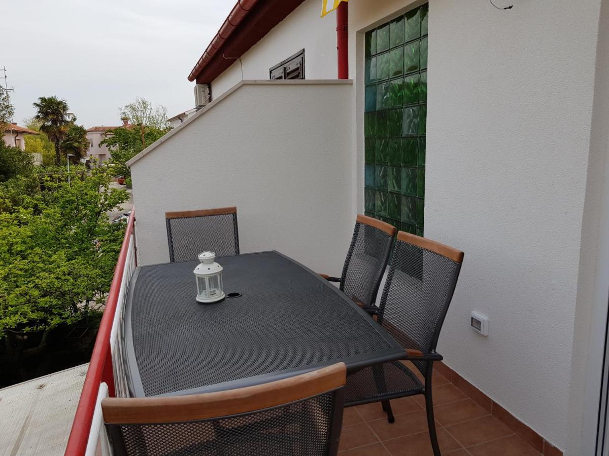 Apartman Luka Novigrad  Luaran gambar